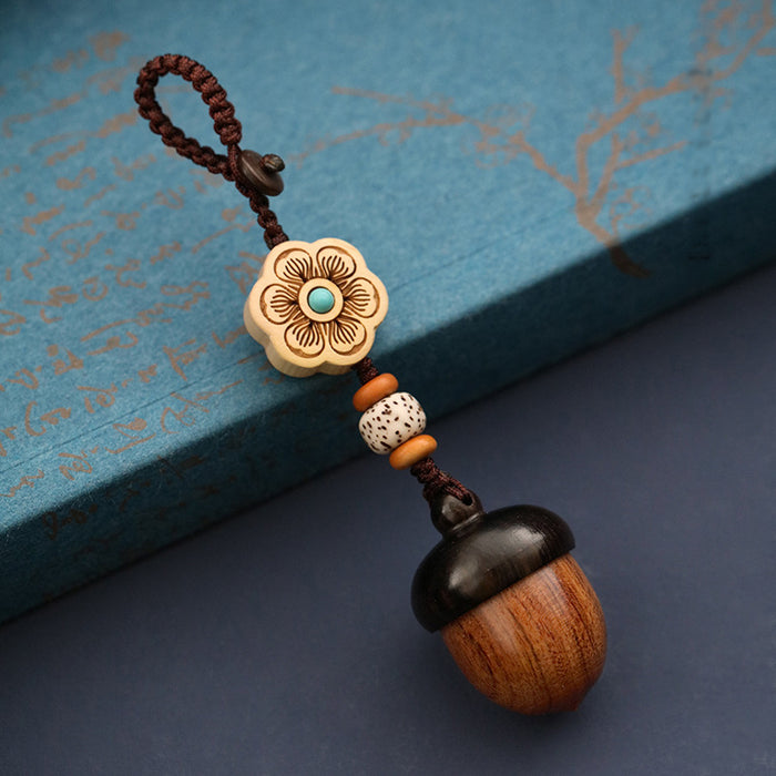 Creative Acorn Keychain Pendant Sandalwood Small Pine Cone Personality Hanging Bag Ornament