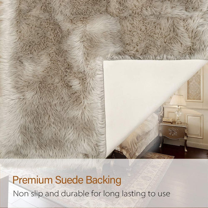 LOCHAS Soft Fluffy White Faux Fur Rugs for Bedroom Bedside Rug 4x6 Feet, Washable, Furry Sheepskin Area Rug for Living Room Girls Room, Luxury Shag Carpet Home Decor